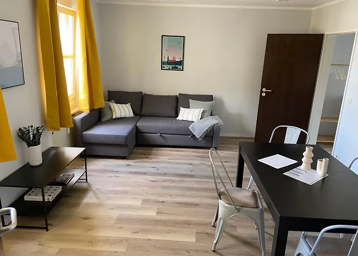 Wohnung Mit Garagenparkplatz An U-Bahnstation